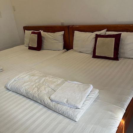 Hotel Khach San Anh Dong Ho Chi Minh Zewnętrze zdjęcie